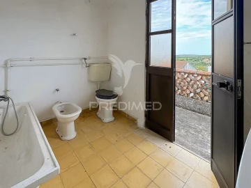 Prédio para Venda em Sardoal