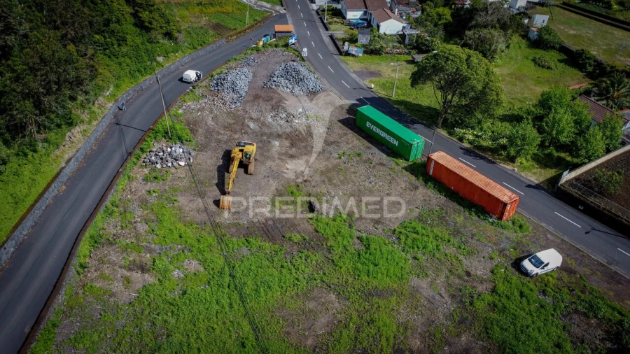 Terreno para Venda em Urzelina (São Mateus) Foto 7