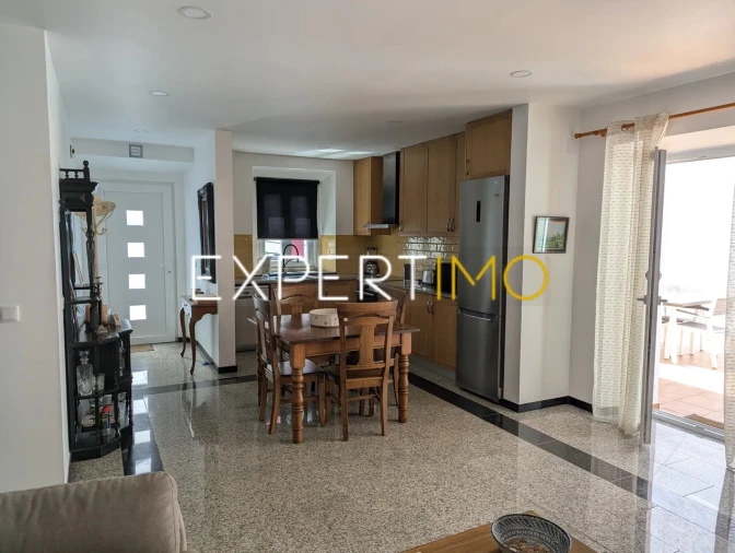 Moradia T3 para Venda em Alfeizerão Foto 3