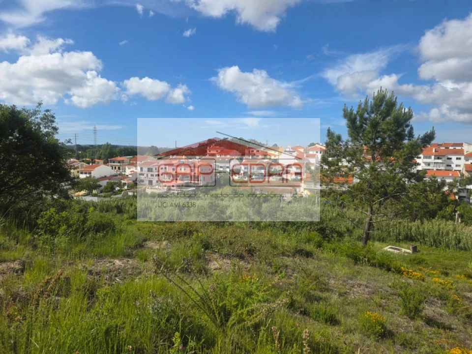 Moradia T4 para Venda em Caldas da Rainha - Santo Onofre e Serra do Bouro Foto 7