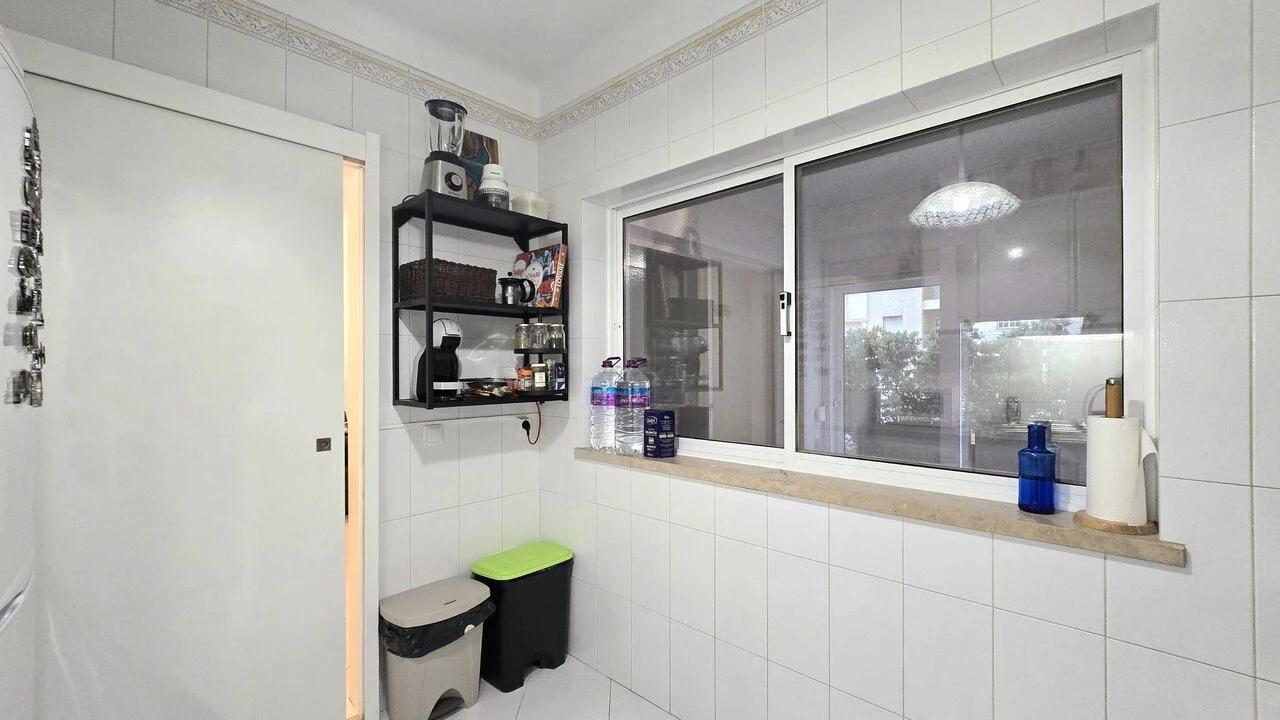 Apartamento T2 para Venda em Armação de Pera Foto 15