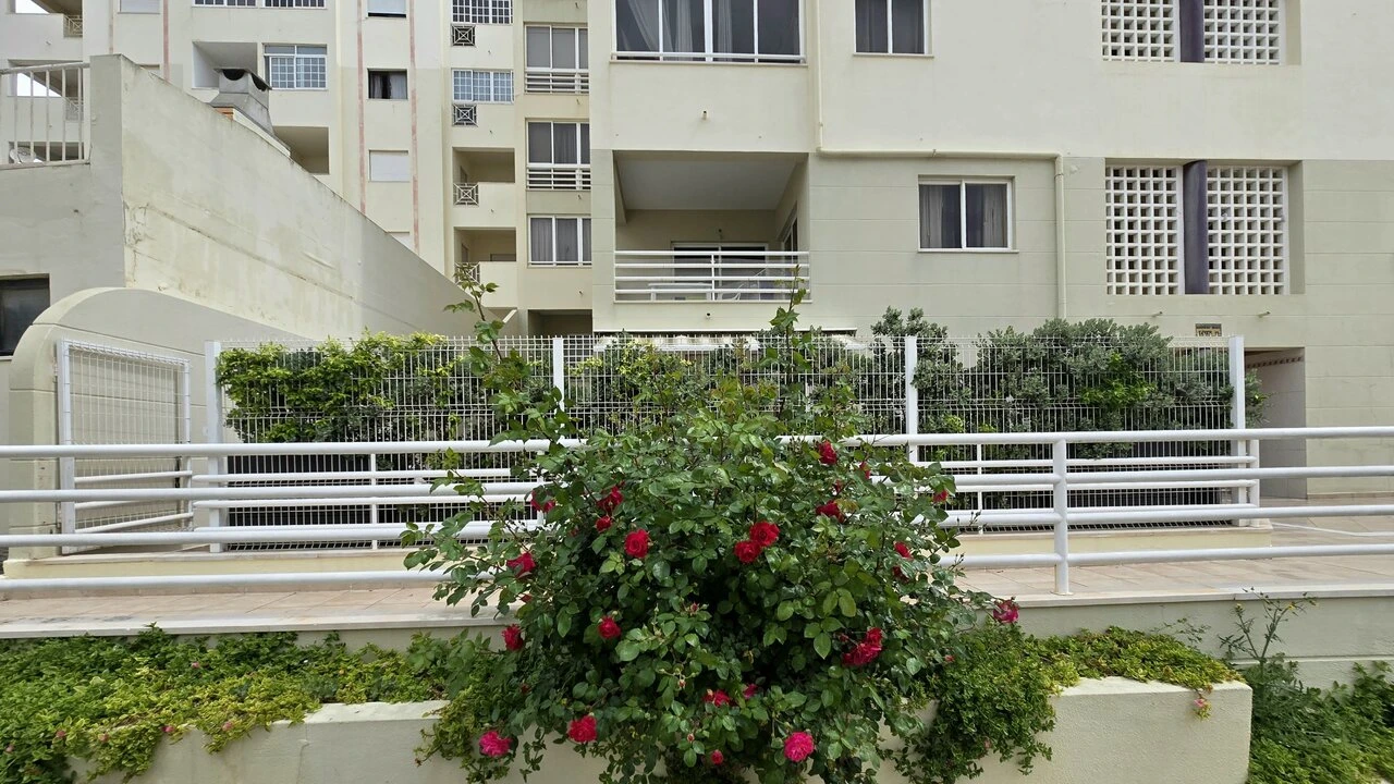 Apartamento T2 para Venda em Armação de Pera Foto 3