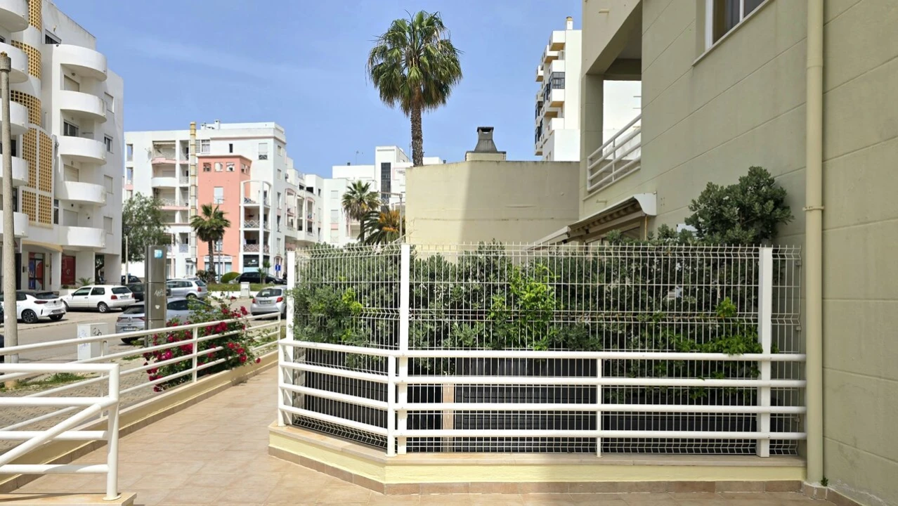Apartamento T2 para Venda em Armação de Pera Foto 5