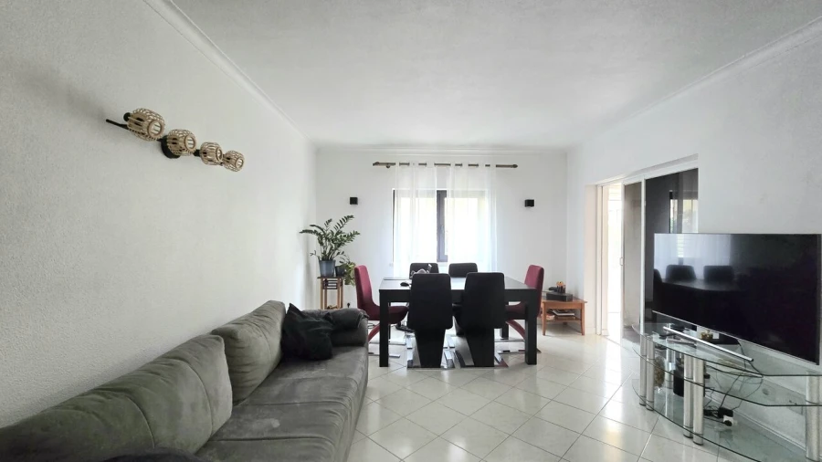 Apartamento T2 para Venda em Armação de Pera Foto 7
