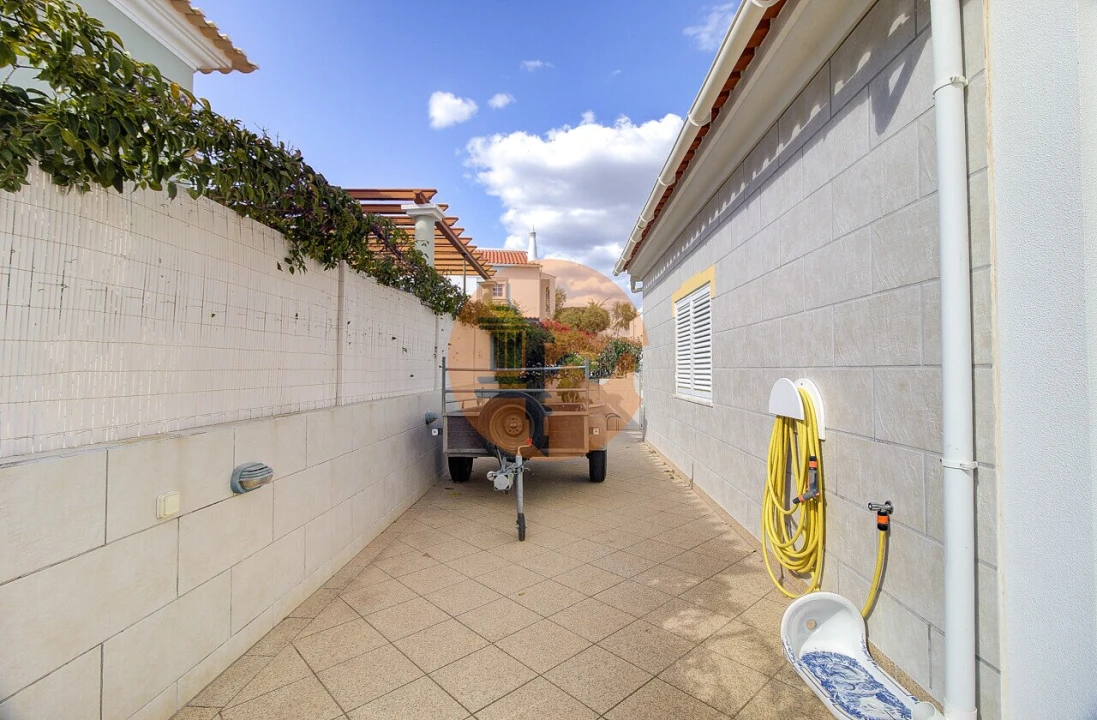 Moradia T3 para Venda em Castro Marim Foto 56
