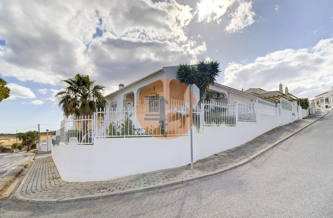 Moradia T3 para Venda em Castro Marim Foto 73