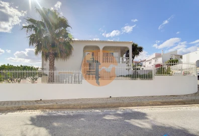 Moradia T3 para Venda em Castro Marim