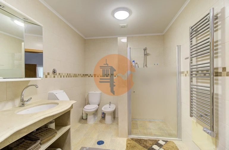 Moradia T3 para Venda em Castro Marim Foto 44