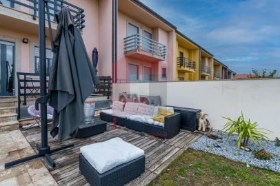 Moradia T3 para Venda em Turiz