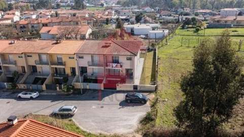 Moradia T3 para Venda em Turiz