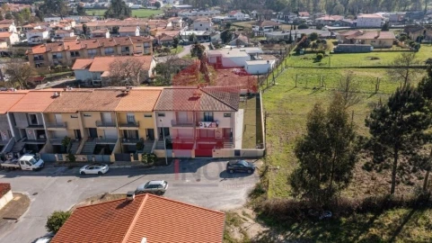 Moradia T3 para Venda em Turiz