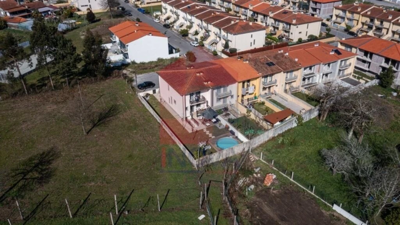 Moradia T3 para Venda em Turiz Foto 14