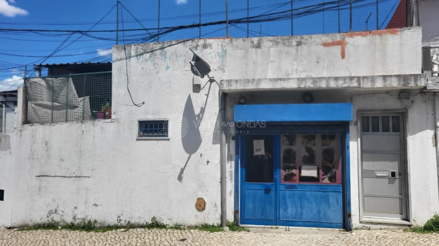 Moradia T2 para Venda em Santa Clara