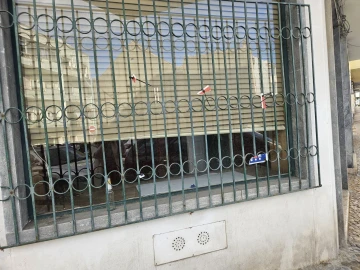 Loja para Arrendamento em Queluz e Belas