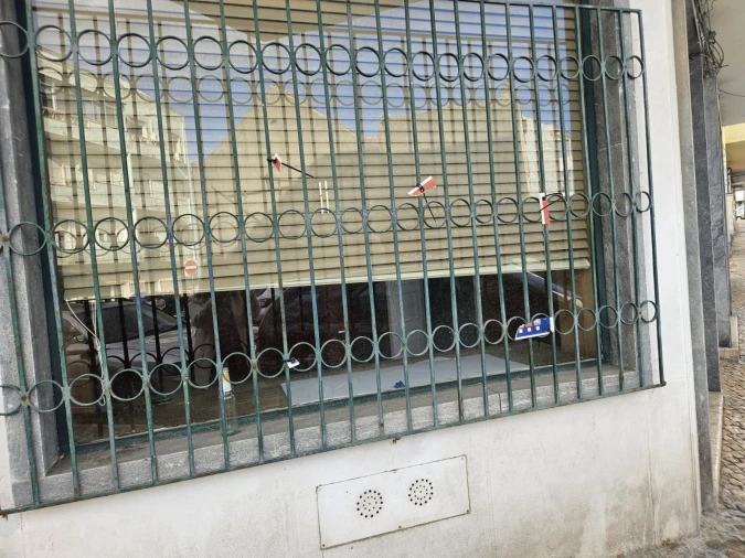Loja para Arrendamento em Queluz e Belas Foto 6