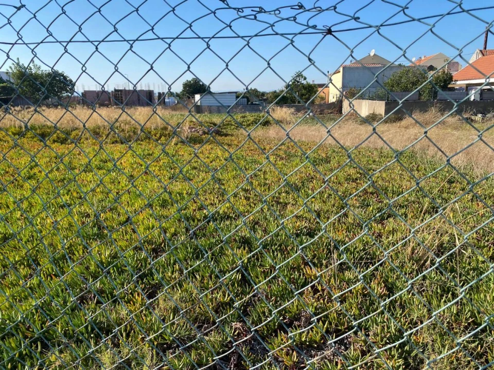 Terreno para Venda em Samouco Foto 2