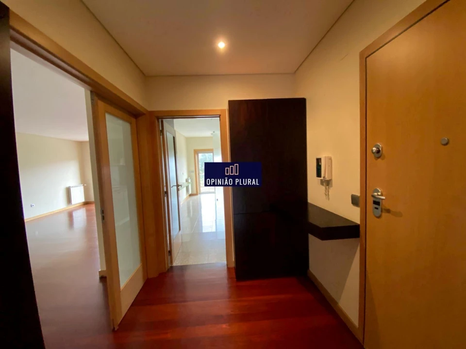 Apartamento T2 para Venda em São Felix da Marinha Foto 5