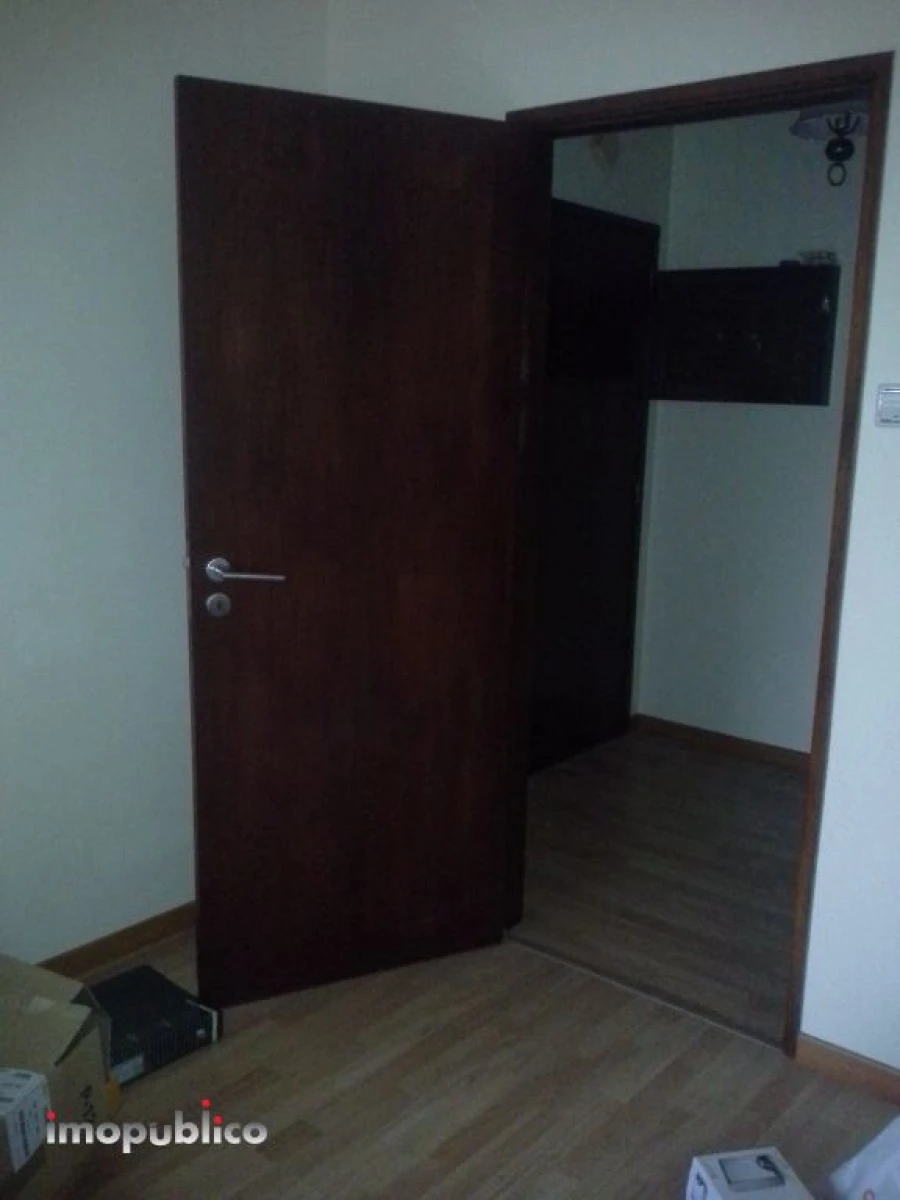Apartamento T1 para Arrendamento em São Vitor (Braga) Foto 5