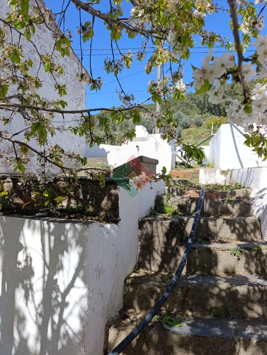 Quinta T4 para Venda em Reguengo e São Julião Foto 7
