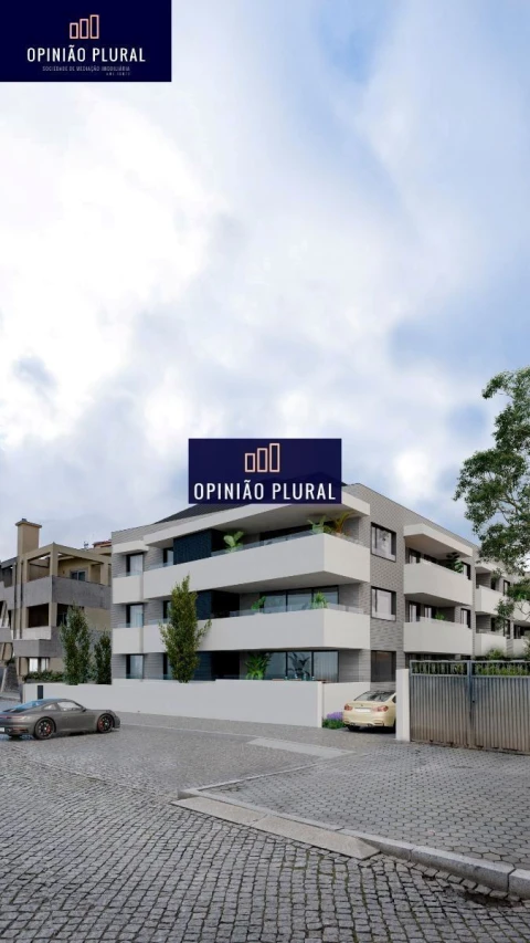 Apartamento T4 para Venda em Gulpilhares e Valadares