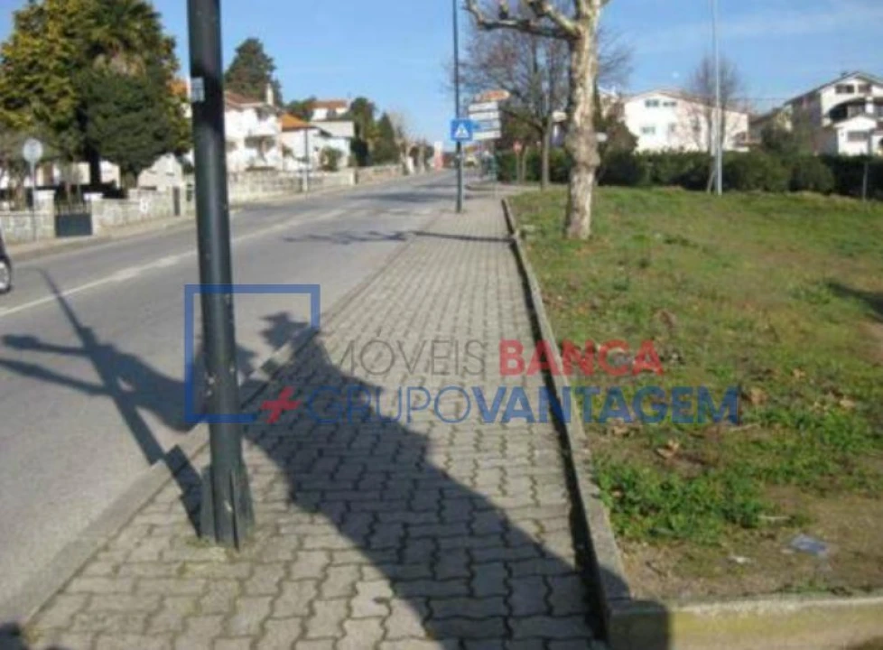 Terreno P/ Prédio para Venda em Santa Comba Dão e Couto do Mosteiro Foto 3