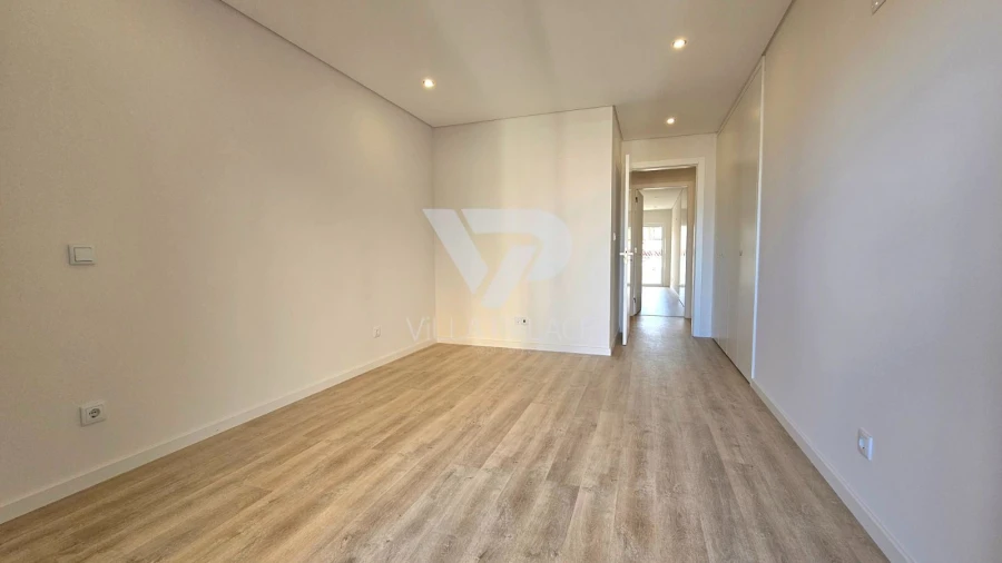 Apartamento T3 para Arrendamento em Carcavelos e Parede Foto 21
