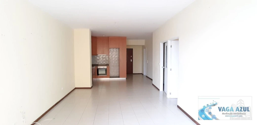 Apartamento T1 para Arrendamento em Rio Tinto Foto 6