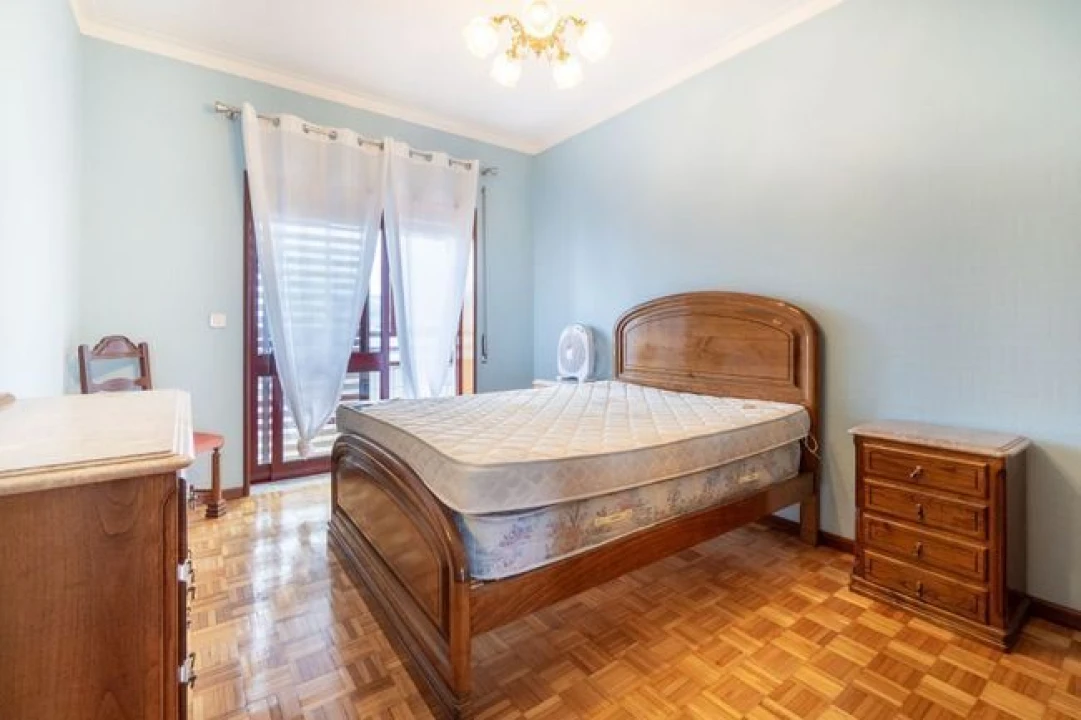 Apartamento T4 para Venda em Ferreiros, Prozelo e Besteiros Foto 9