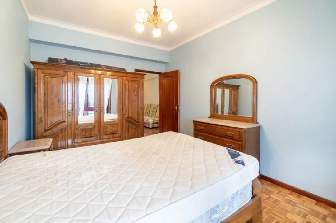 Apartamento T4 para Venda em Ferreiros, Prozelo e Besteiros Foto 10