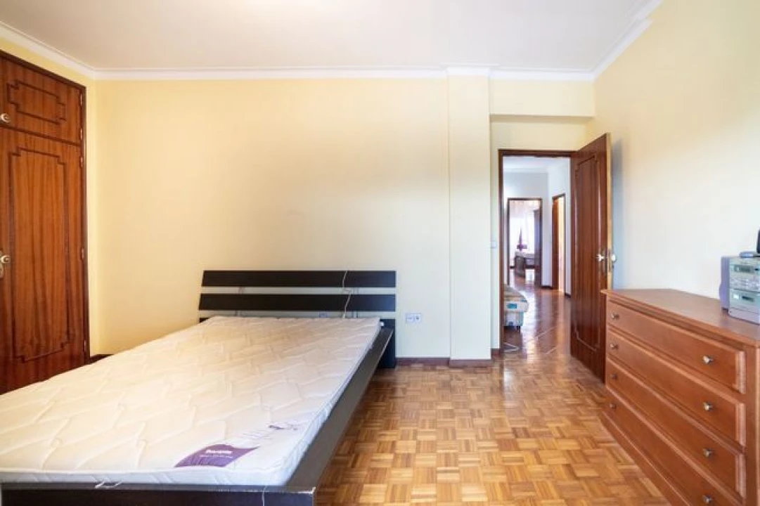Apartamento T4 para Venda em Ferreiros, Prozelo e Besteiros Foto 21
