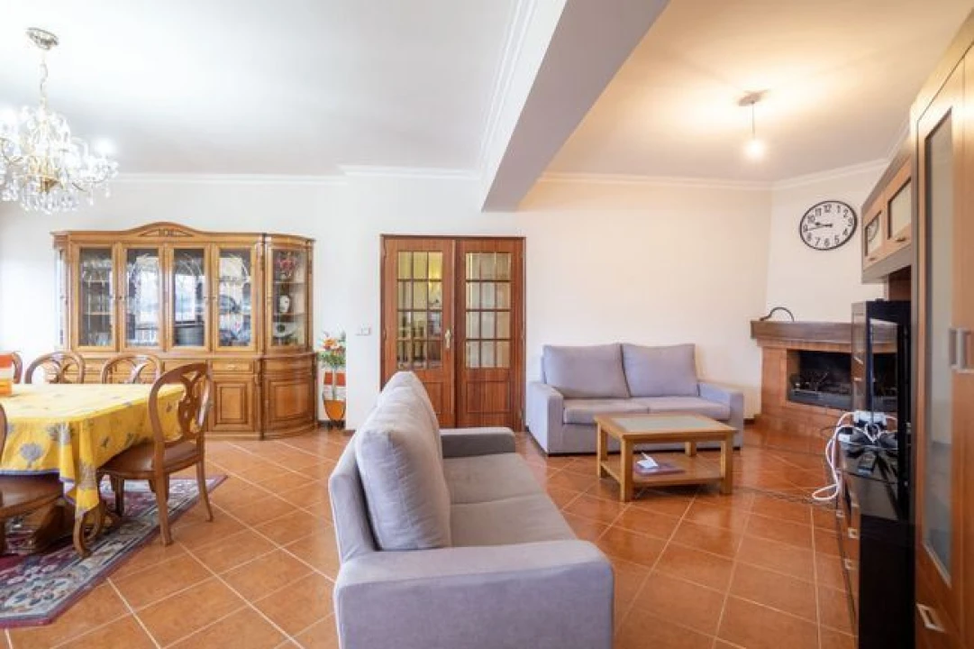 Apartamento T4 para Venda em Ferreiros, Prozelo e Besteiros Foto 27