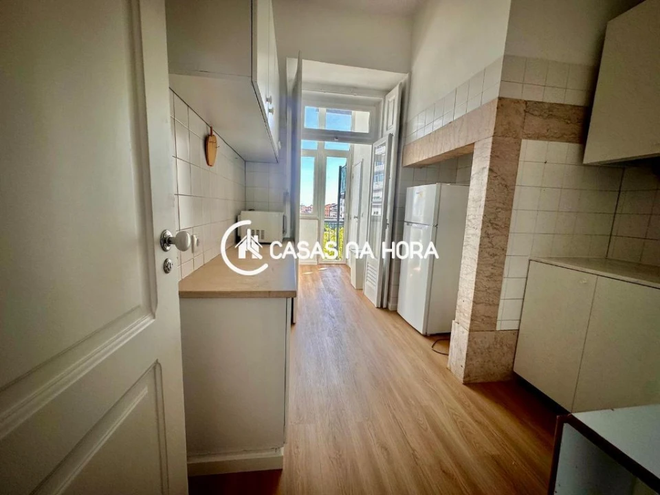 Quarto para Arrendamento em Avenidas Novas Foto 12