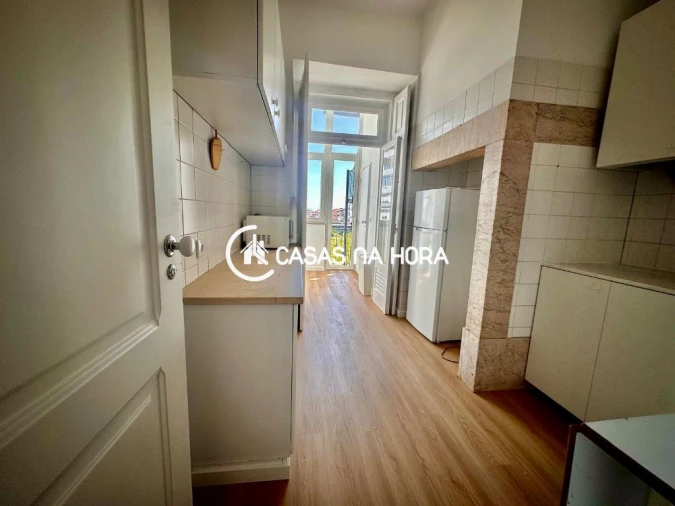 Quarto para Arrendamento em Avenidas Novas Foto 12