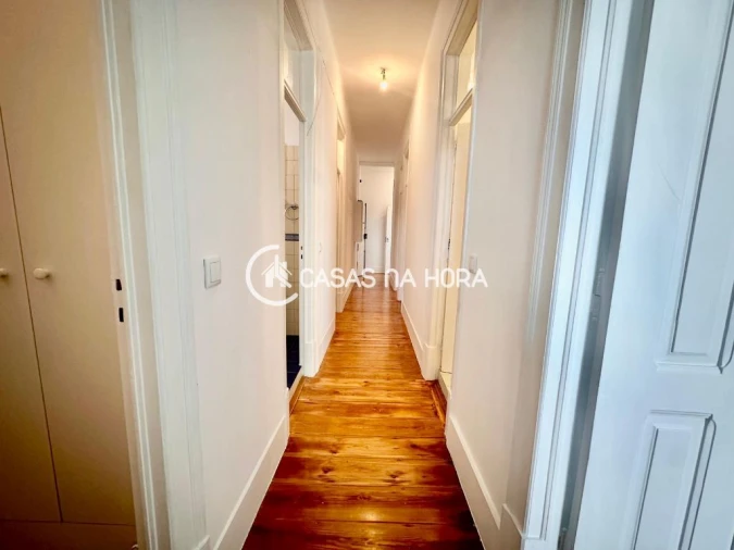 Quarto para Arrendamento em Avenidas Novas Foto 14