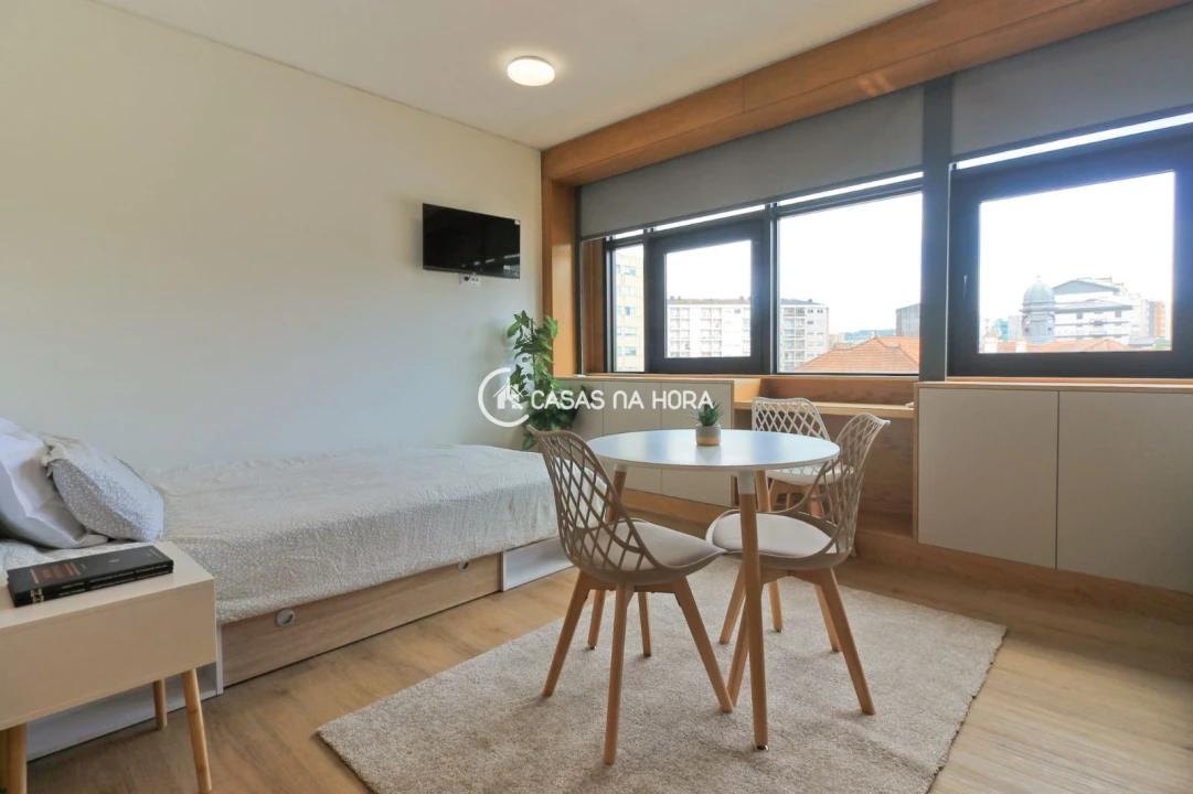 Apartamento T0 para Venda em Mafamude e Vilar do Paraíso Foto 22