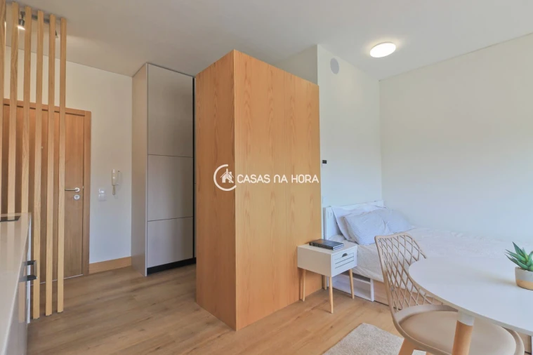 Apartamento T0 para Venda em Mafamude e Vilar do Paraíso Foto 13