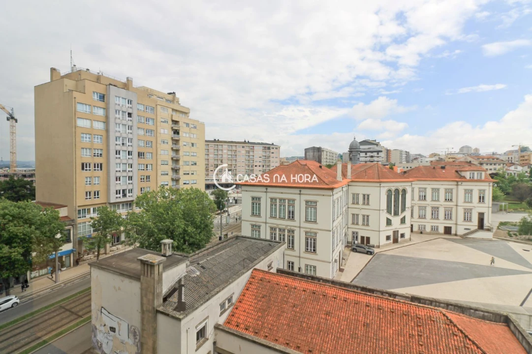 Apartamento T0 para Venda em Mafamude e Vilar do Paraíso Foto 2