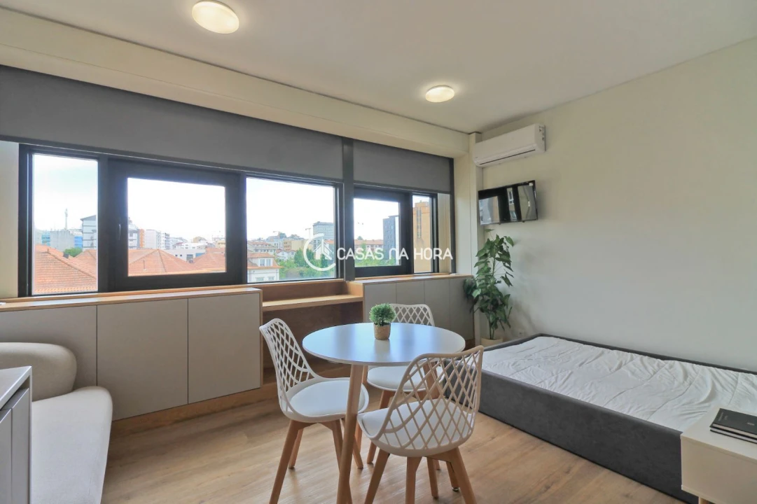 Apartamento T0 para Venda em Mafamude e Vilar do Paraíso Foto 18