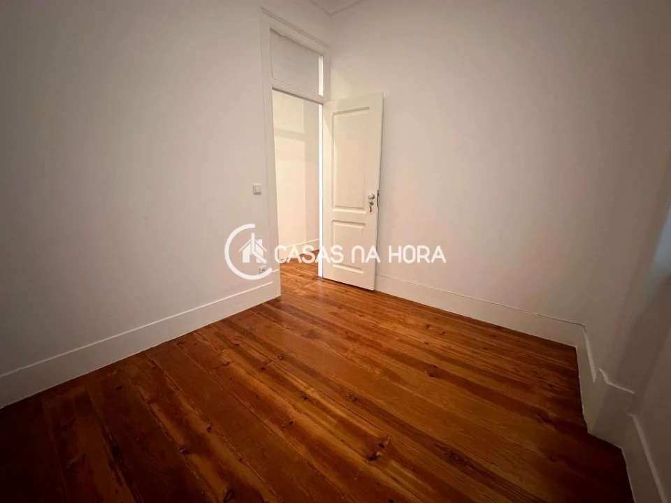 Quarto para Arrendamento em Avenidas Novas Foto 2
