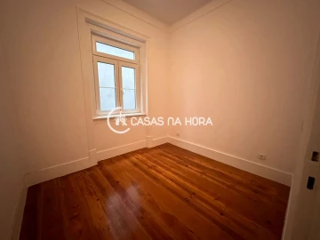 Quarto para Arrendamento em Avenidas Novas