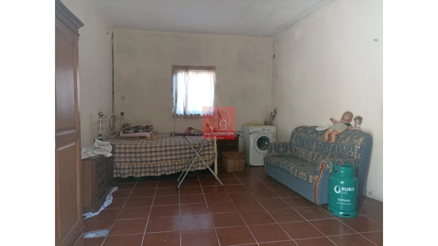 Moradia T2 para Venda em Moura Morta e Vinhós Foto 9