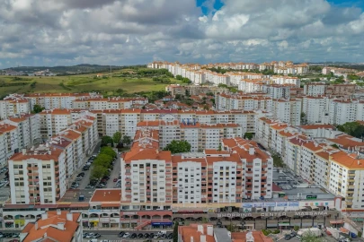 Apartamento T3 para Venda em Massamá e Monte Abraão