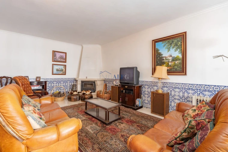 Apartamento T3 para Venda em Massamá e Monte Abraão Foto 5