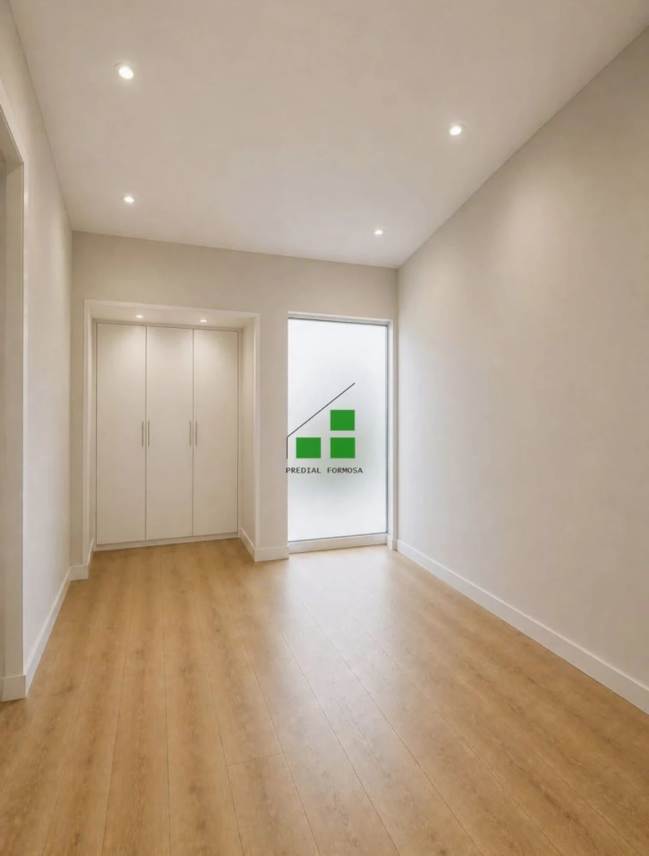 Apartamento T2 para Venda em Campanhã Foto 4