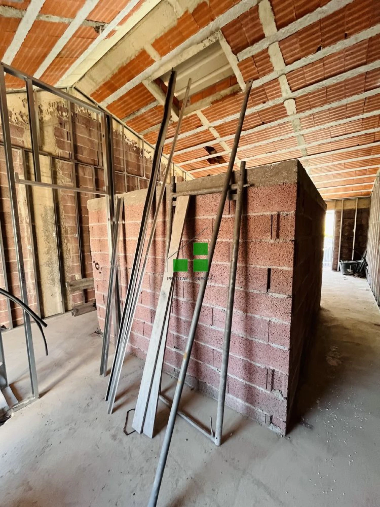 Apartamento T2 para Venda em Campanhã Foto 8