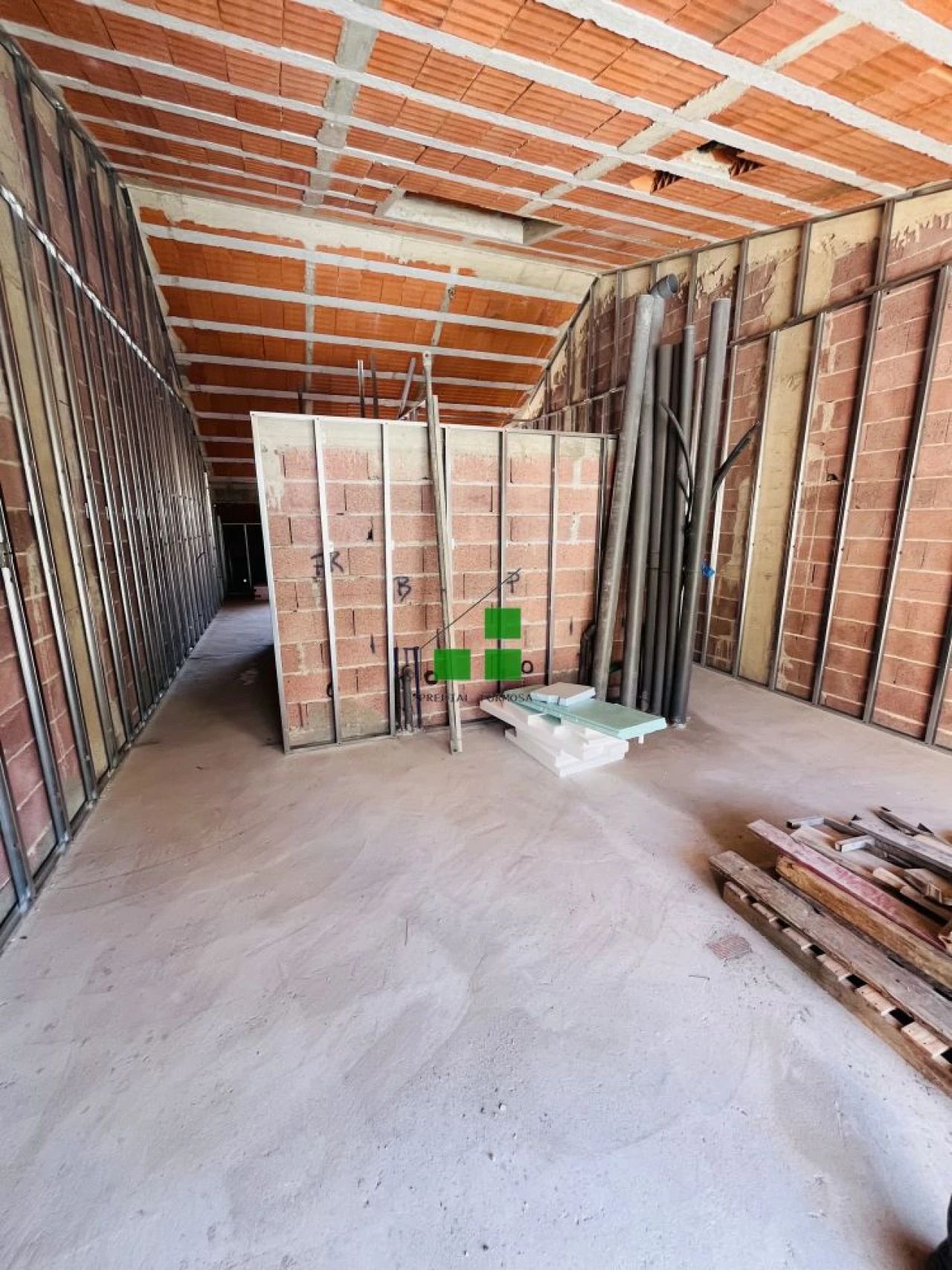 Apartamento T2 para Venda em Campanhã Foto 7
