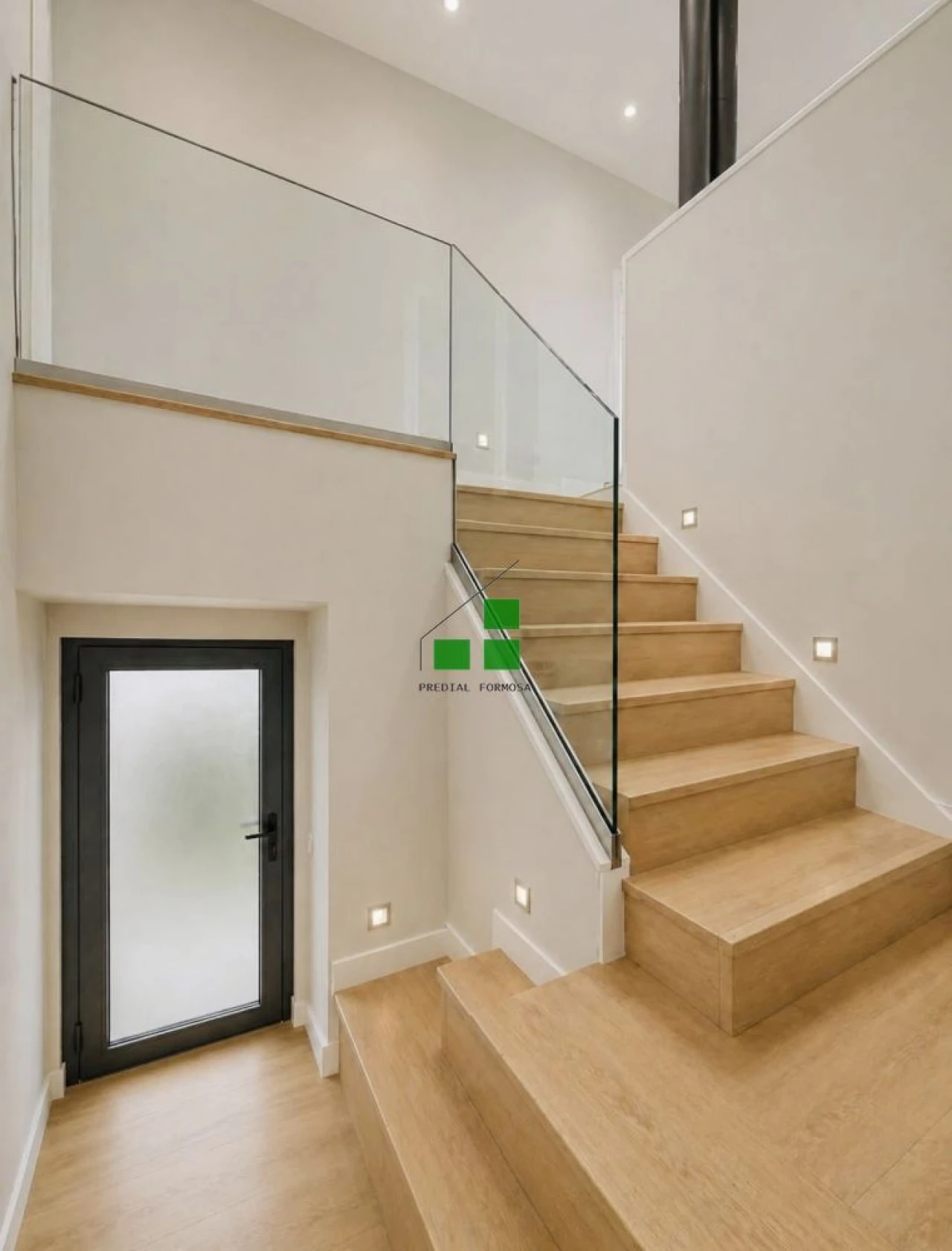 Apartamento T2 para Venda em Campanhã Foto 5