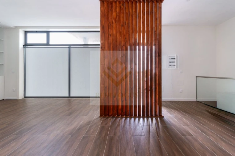 Apartamento T2 para Venda em Argoncilhe Foto 5