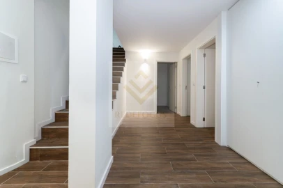 Apartamento T2 para Venda em Argoncilhe