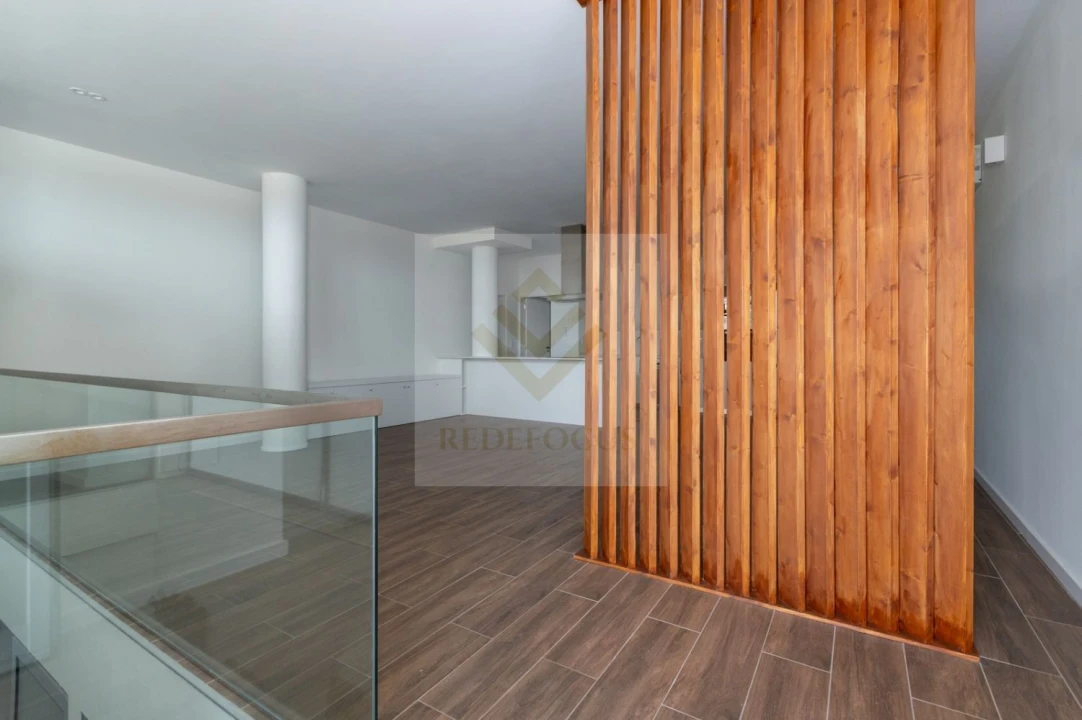 Apartamento T2 para Venda em Argoncilhe Foto 2